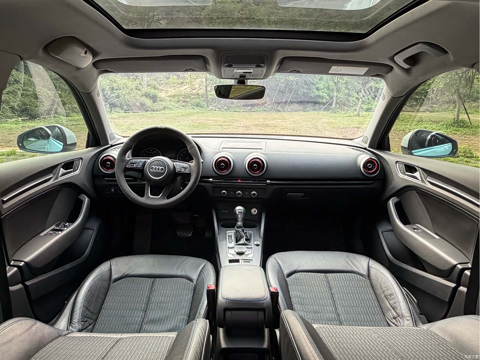 Audi A3, 2019 все фото