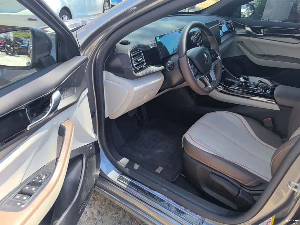 BYD Qin, 2024 16