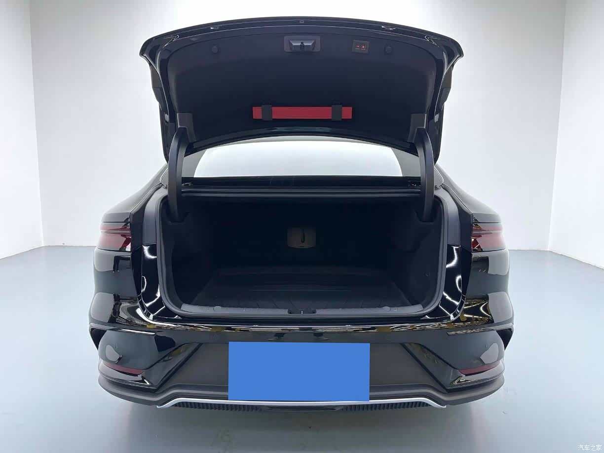 BYD Han, 2025 14