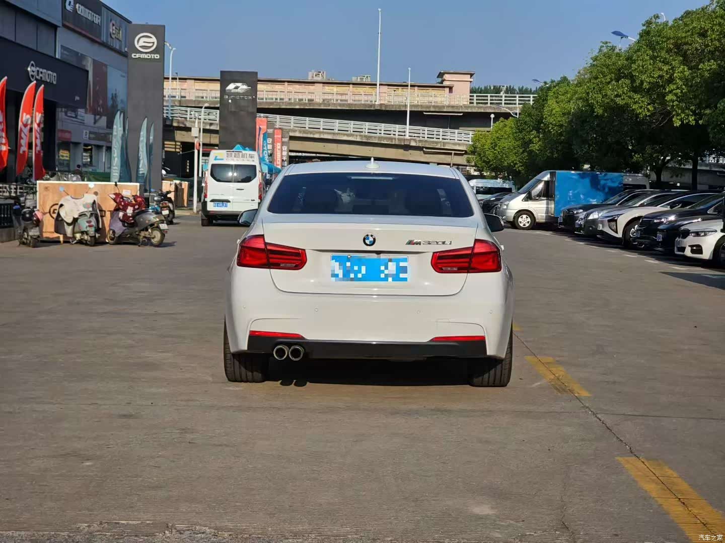 BMW 3 Series, 2018 все фото