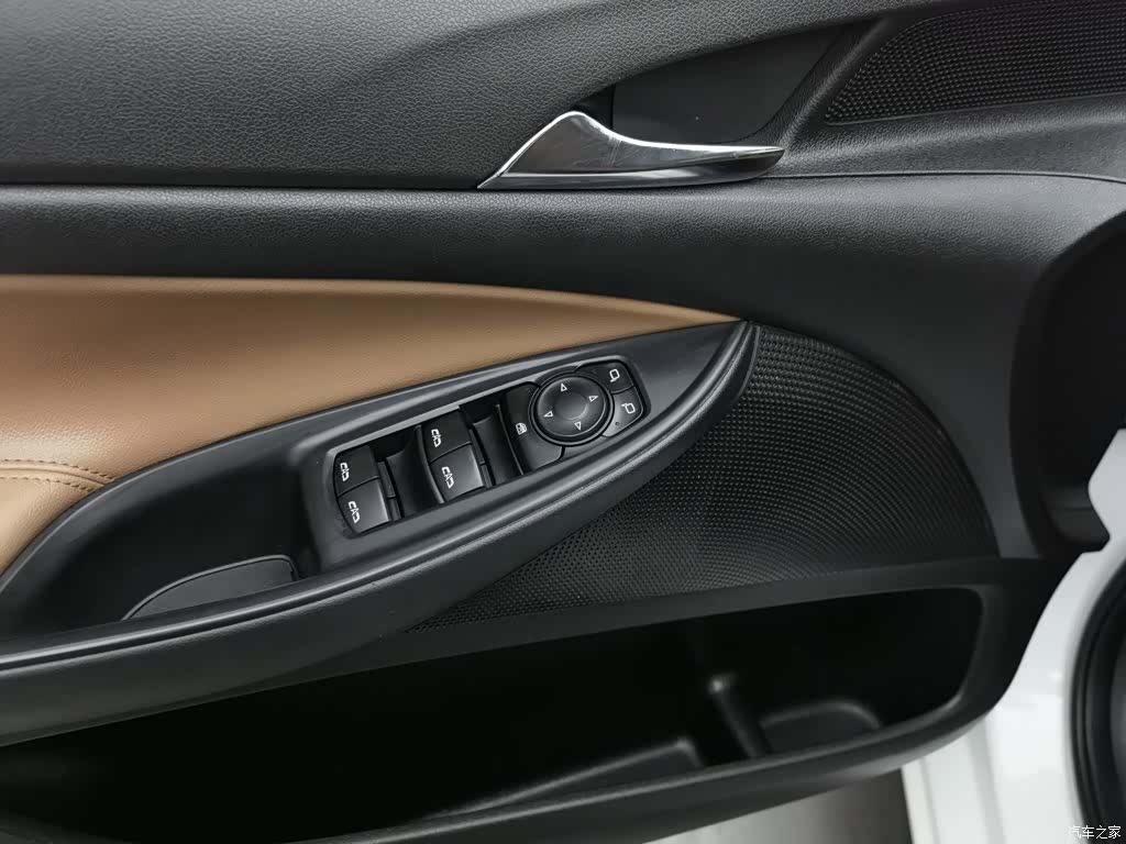 Buick GL6, 2023 9