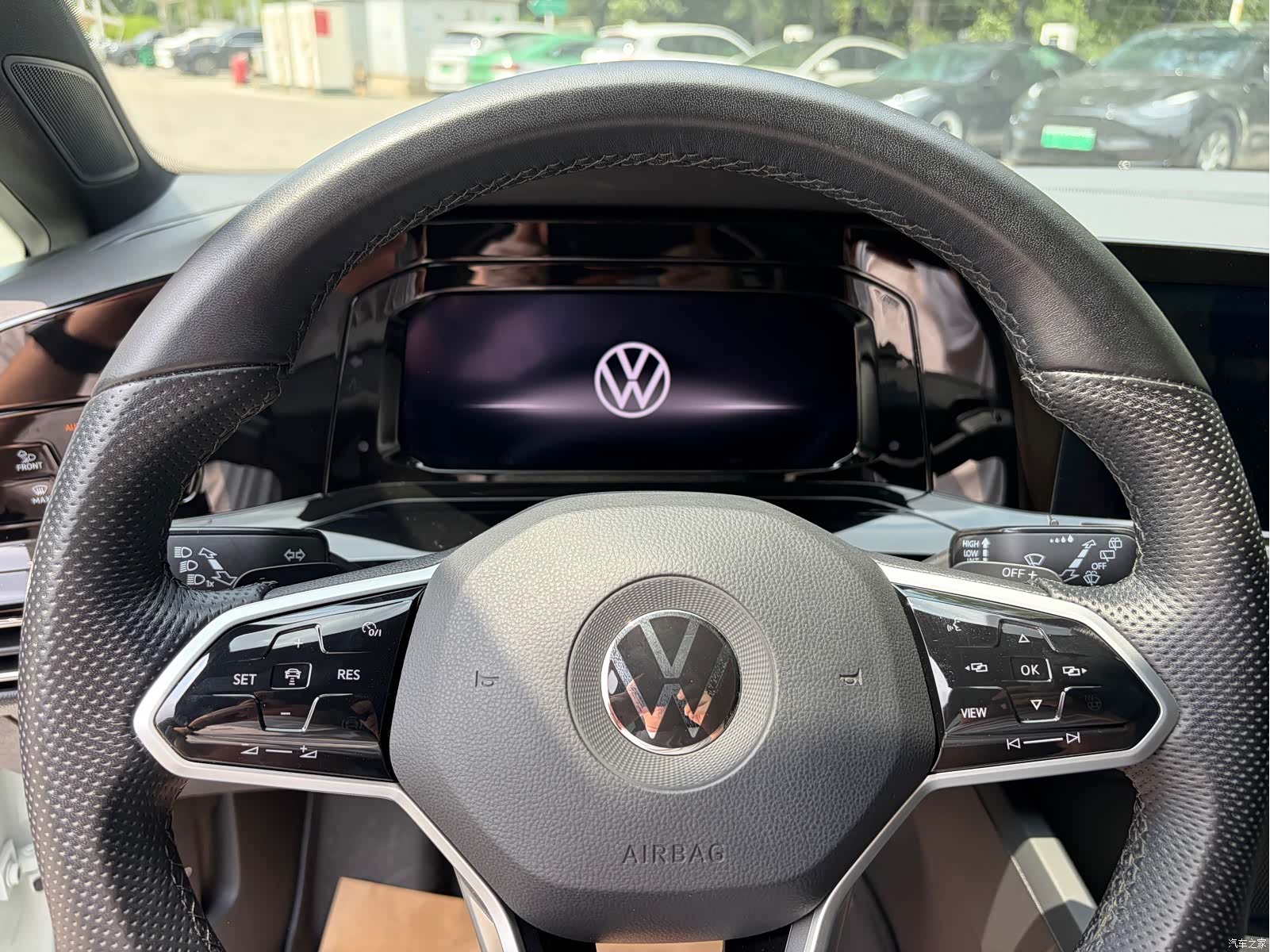 Volkswagen Golf, 2022 12