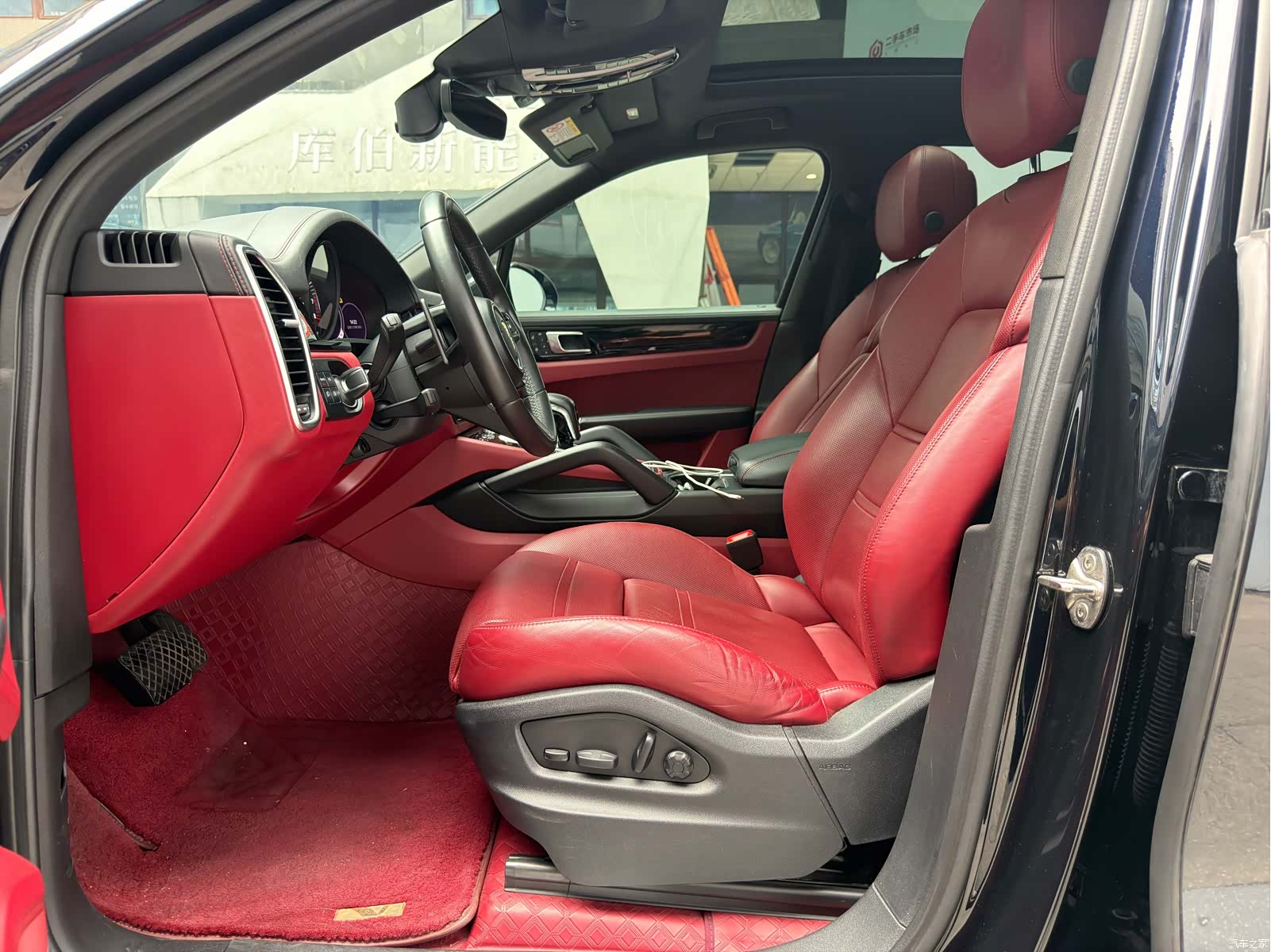 Porsche Cayenne, 2022 8