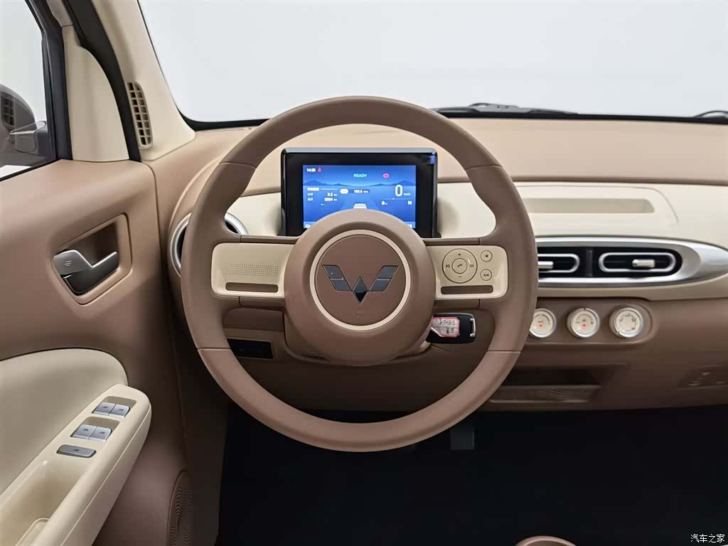 Wuling MINIEV, 2025 11