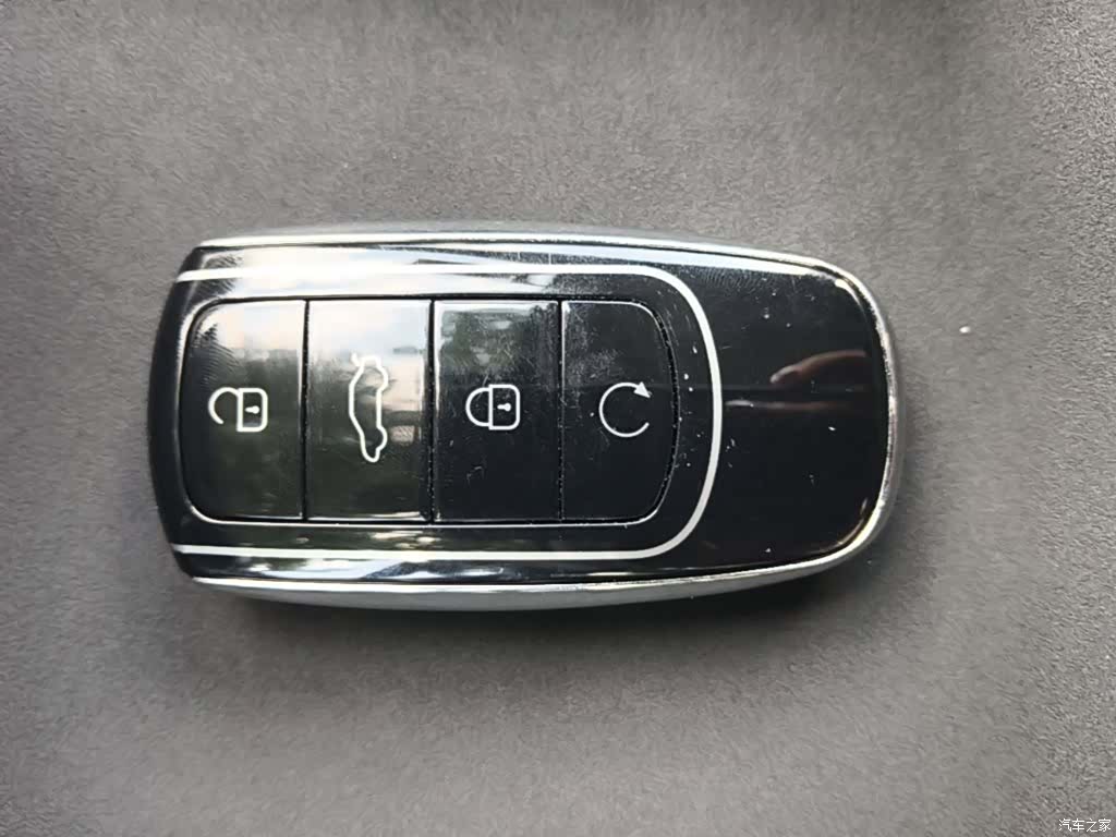 Chery Tiggo 7, 2026 9