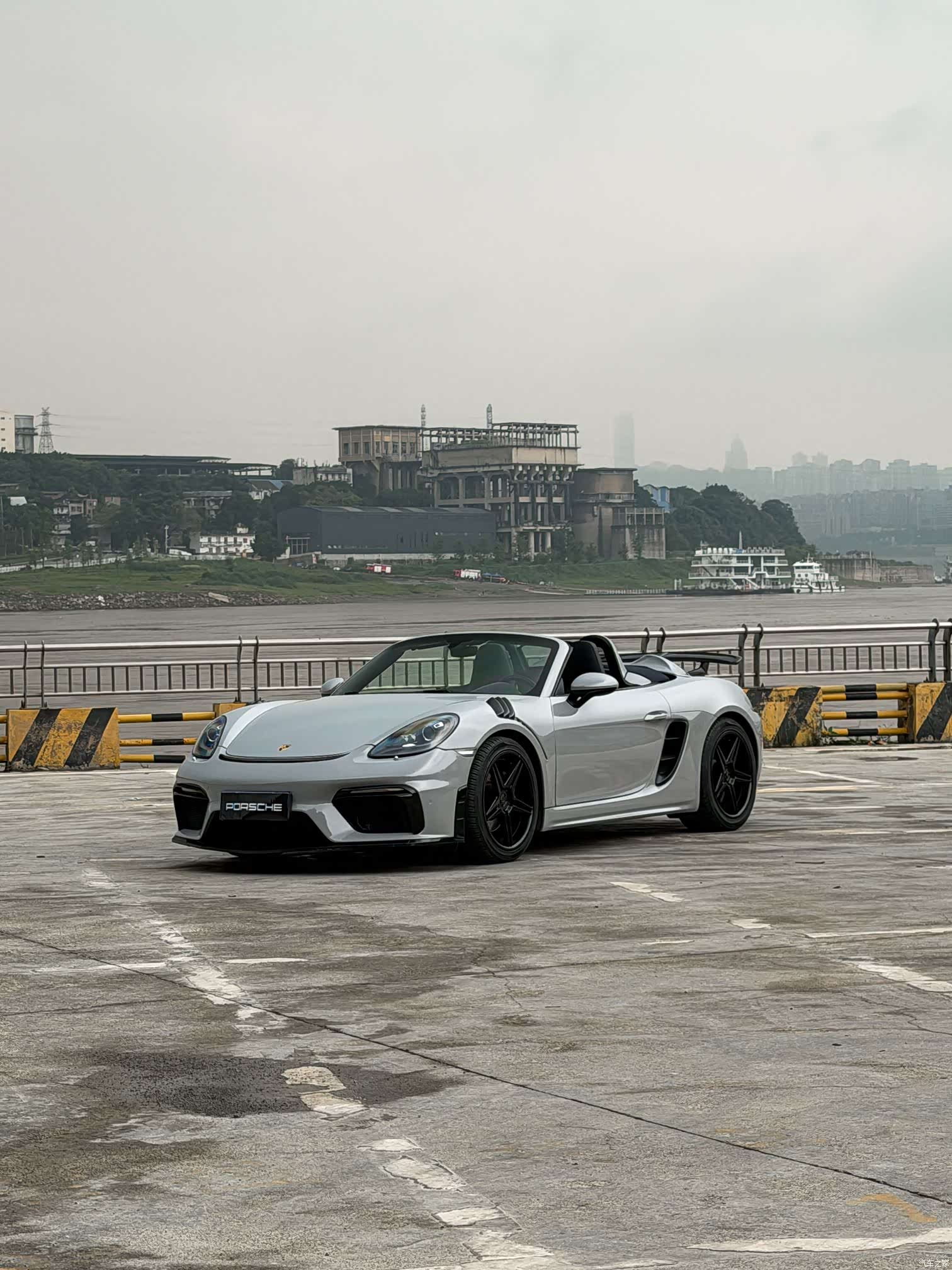 Porsche Boxster, 2018 3