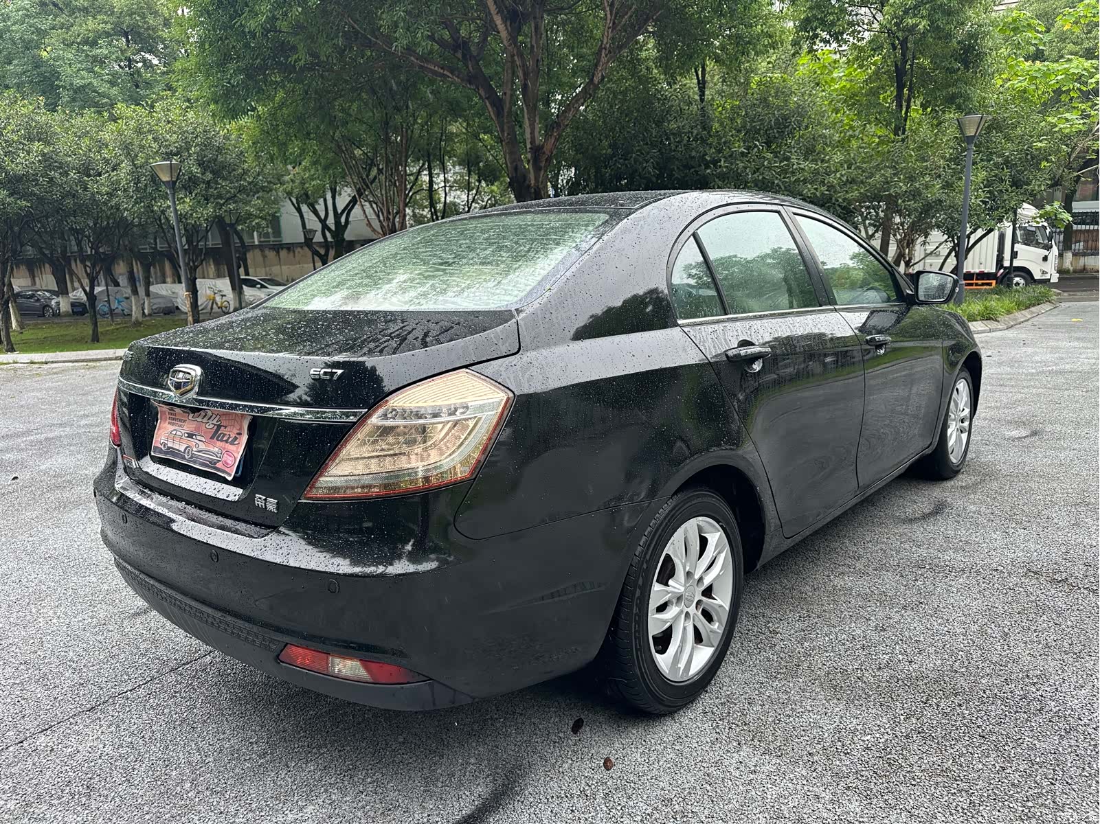 Geely Emgrand, 2015 6