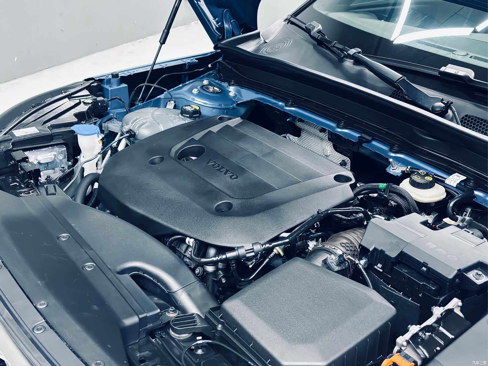 Volvo XC40, 2023 18