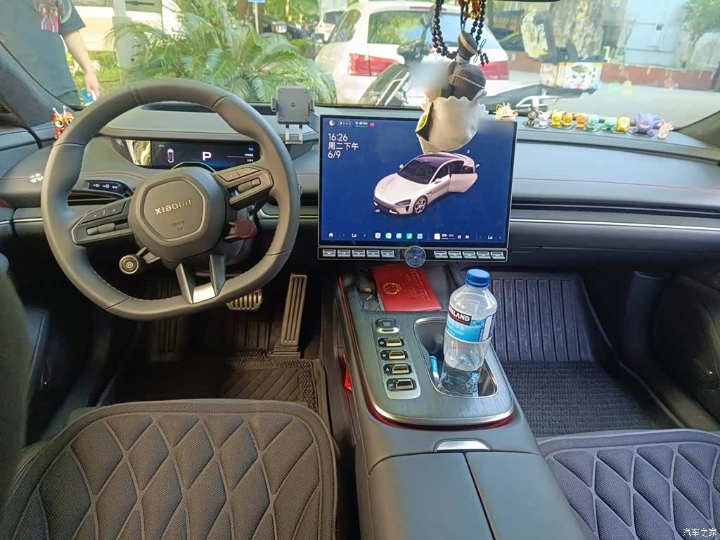 Xiaomi SU7, 2025 13