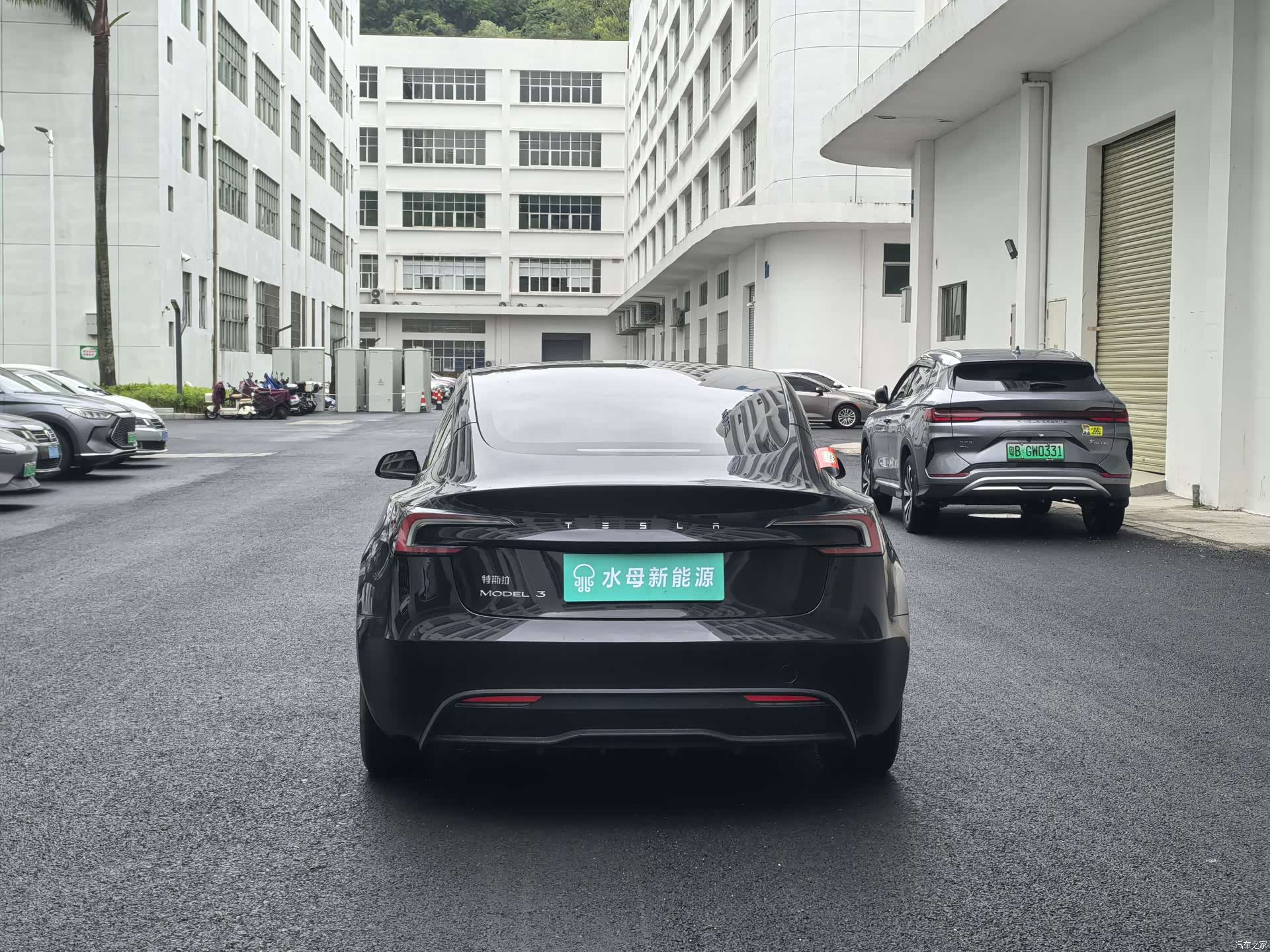 Tesla Model 3, 2024 6