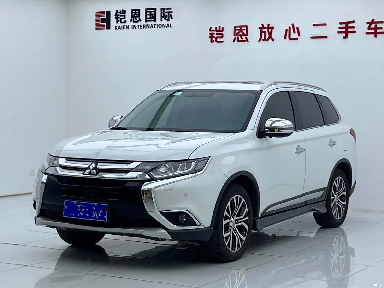 Mitsubishi Outlander, 2017 1