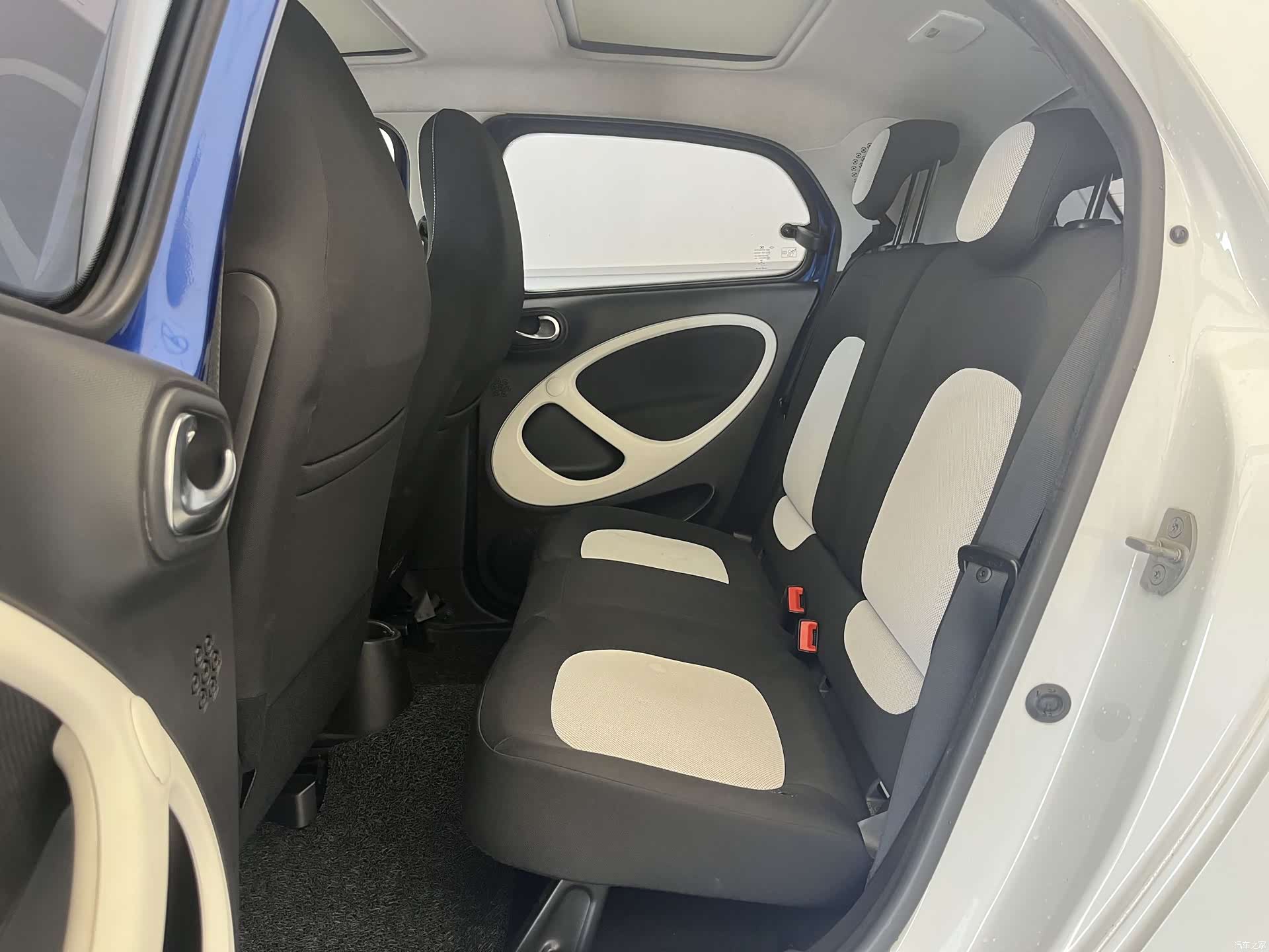 Smart Forfour, 2017 12