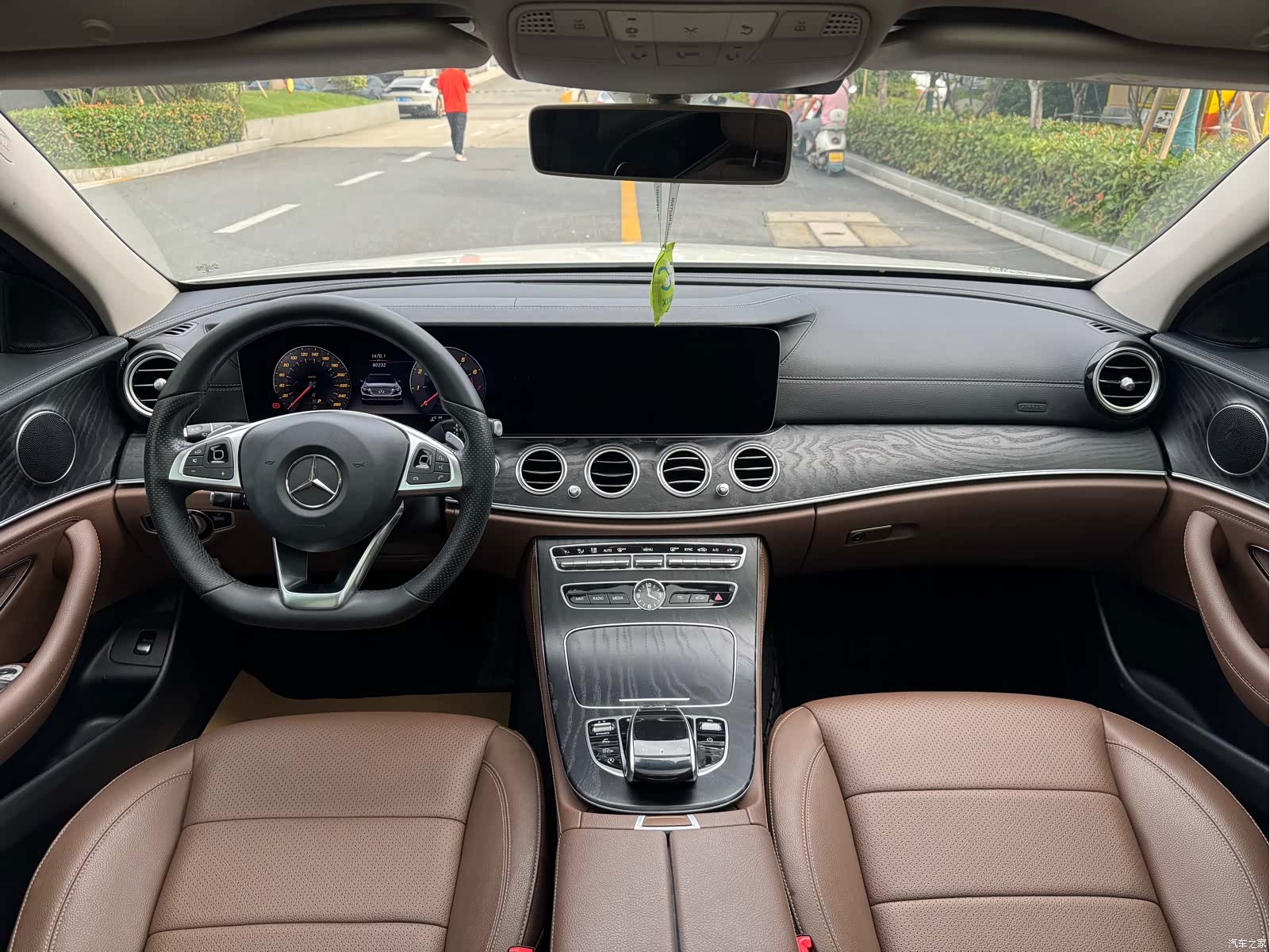 Mercedes-Benz E-Class, 2018 15
