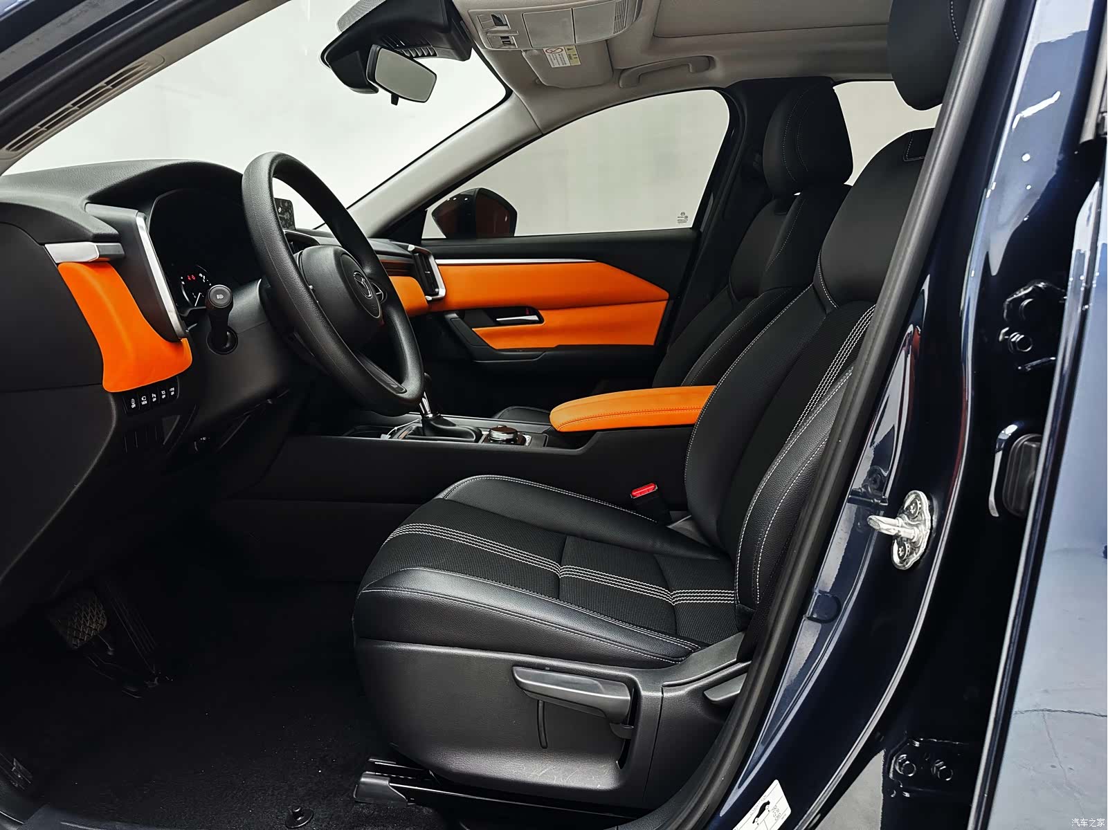 Mazda CX-50, 2023 11