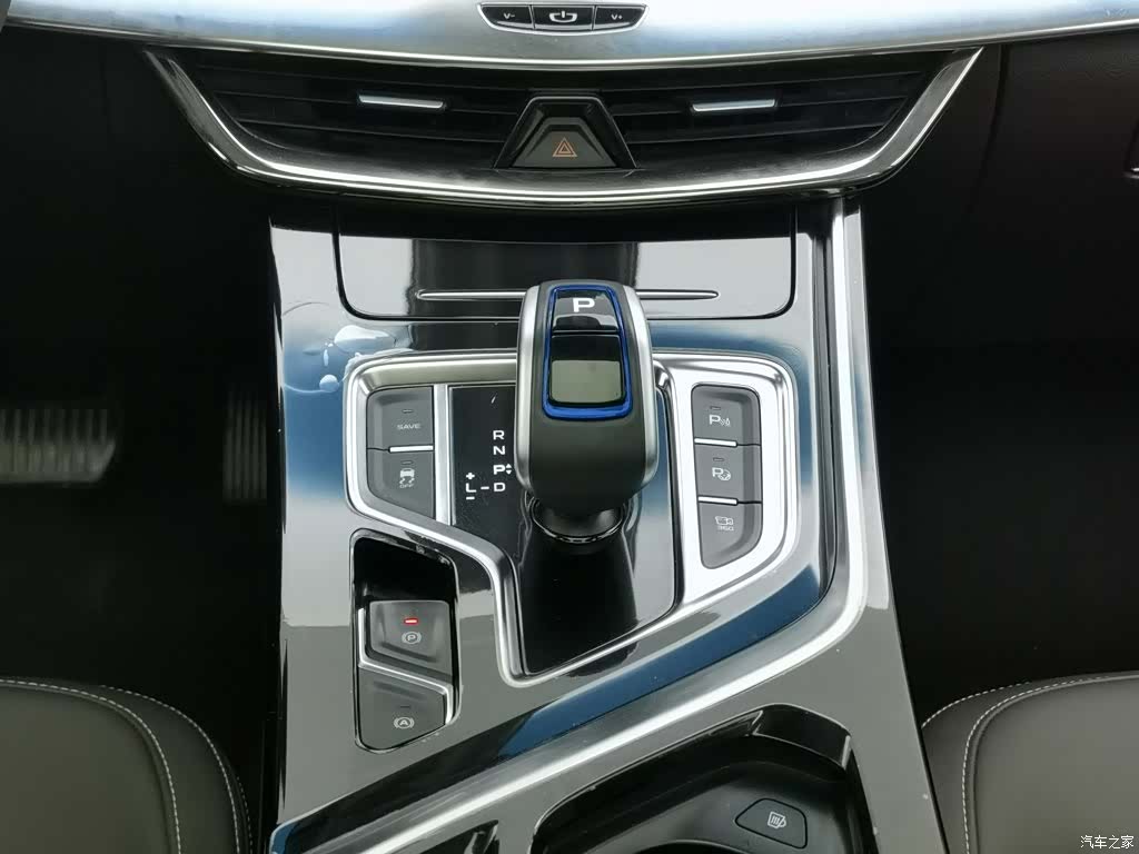 Geely Jiaji, 2019 13