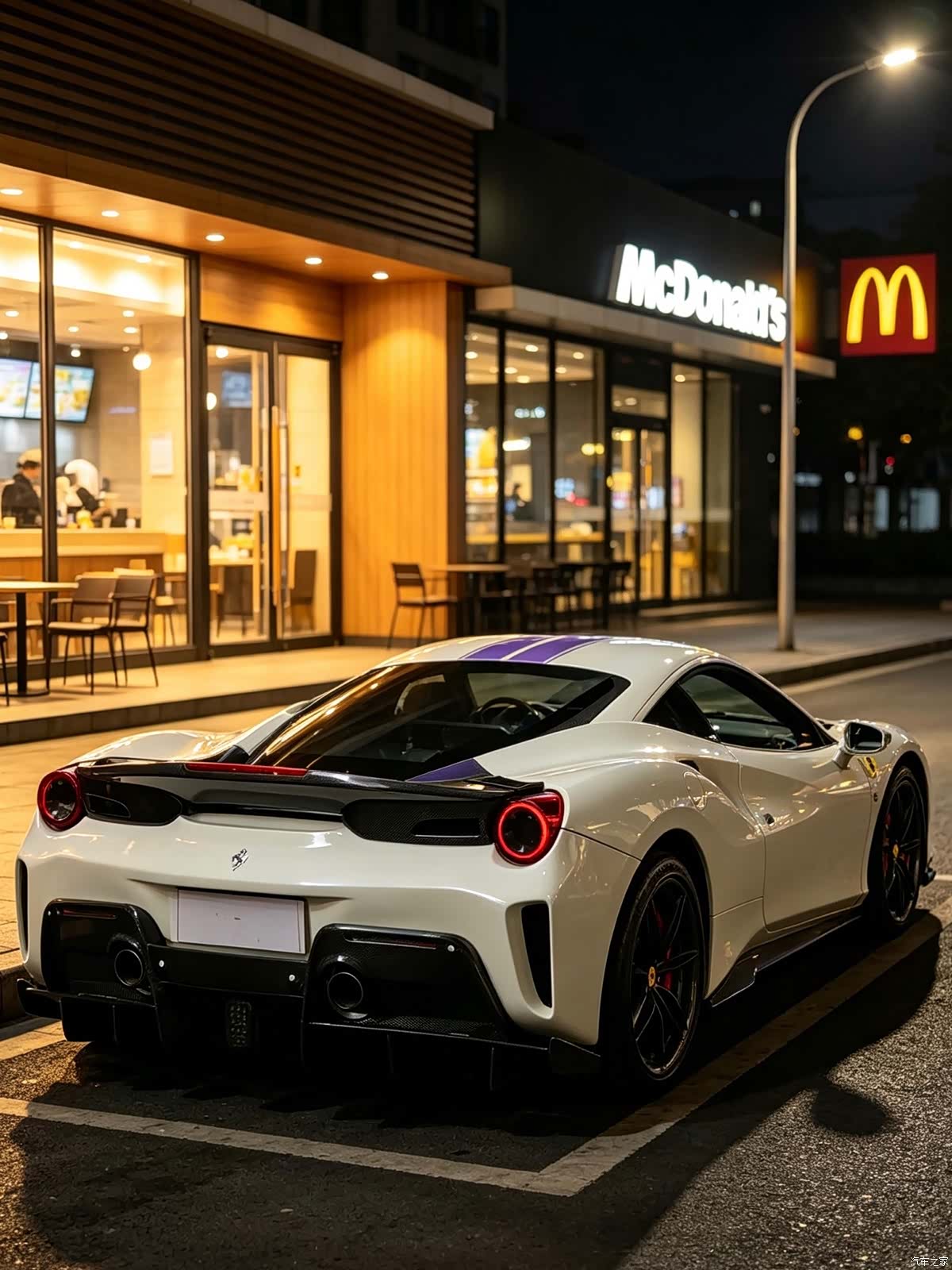 Ferrari 488, 2017 6