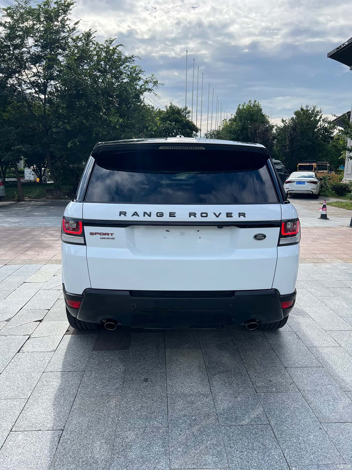Land Rover Range Rover, 2015 16