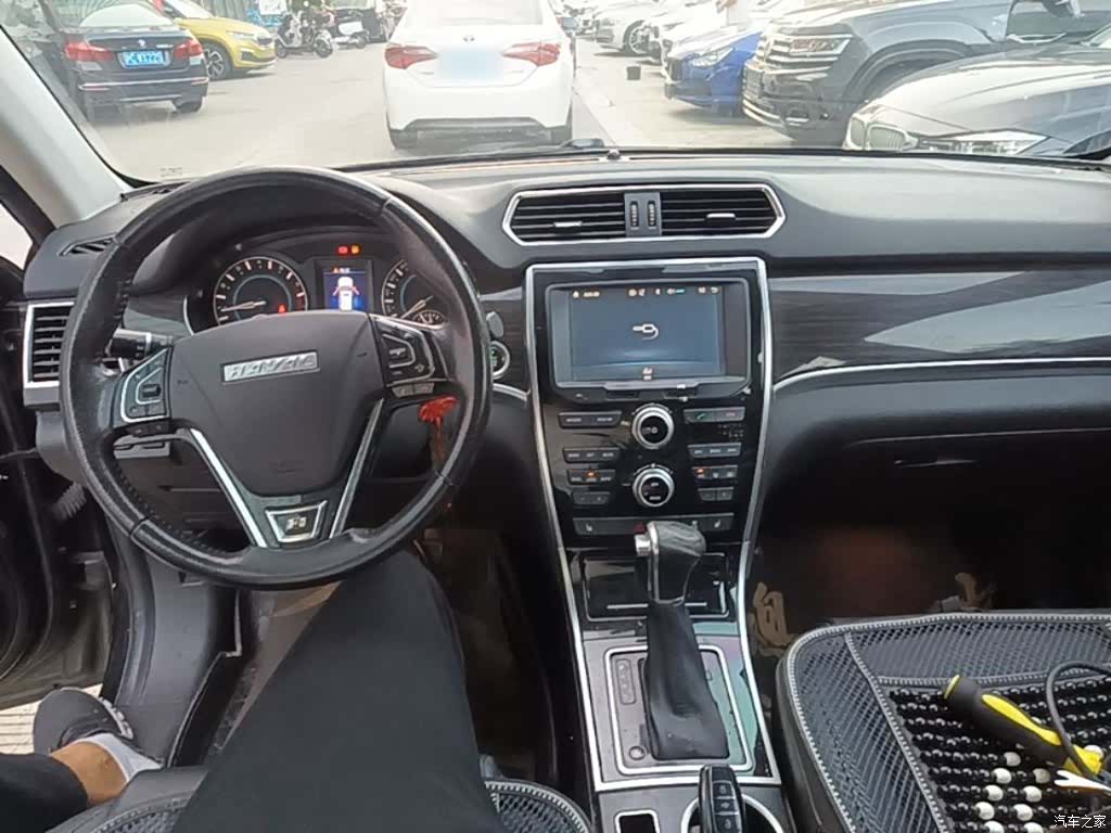 Haval H2, 2016 10