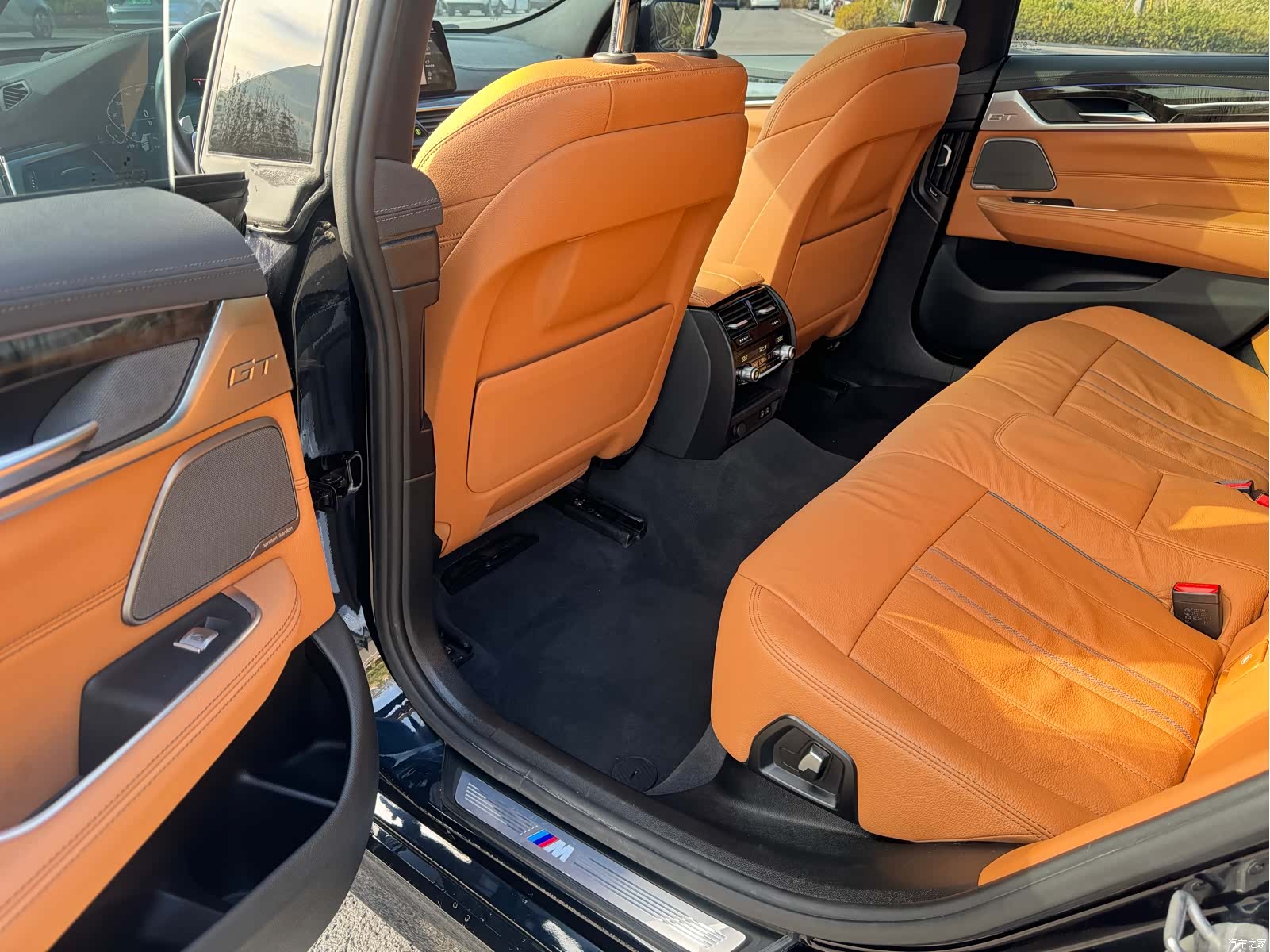 BMW 6 Series GT, 2024 11