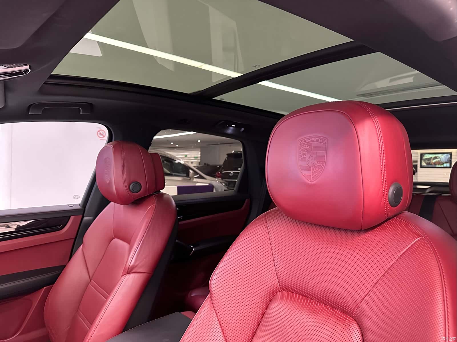Porsche Cayenne, 2019 11