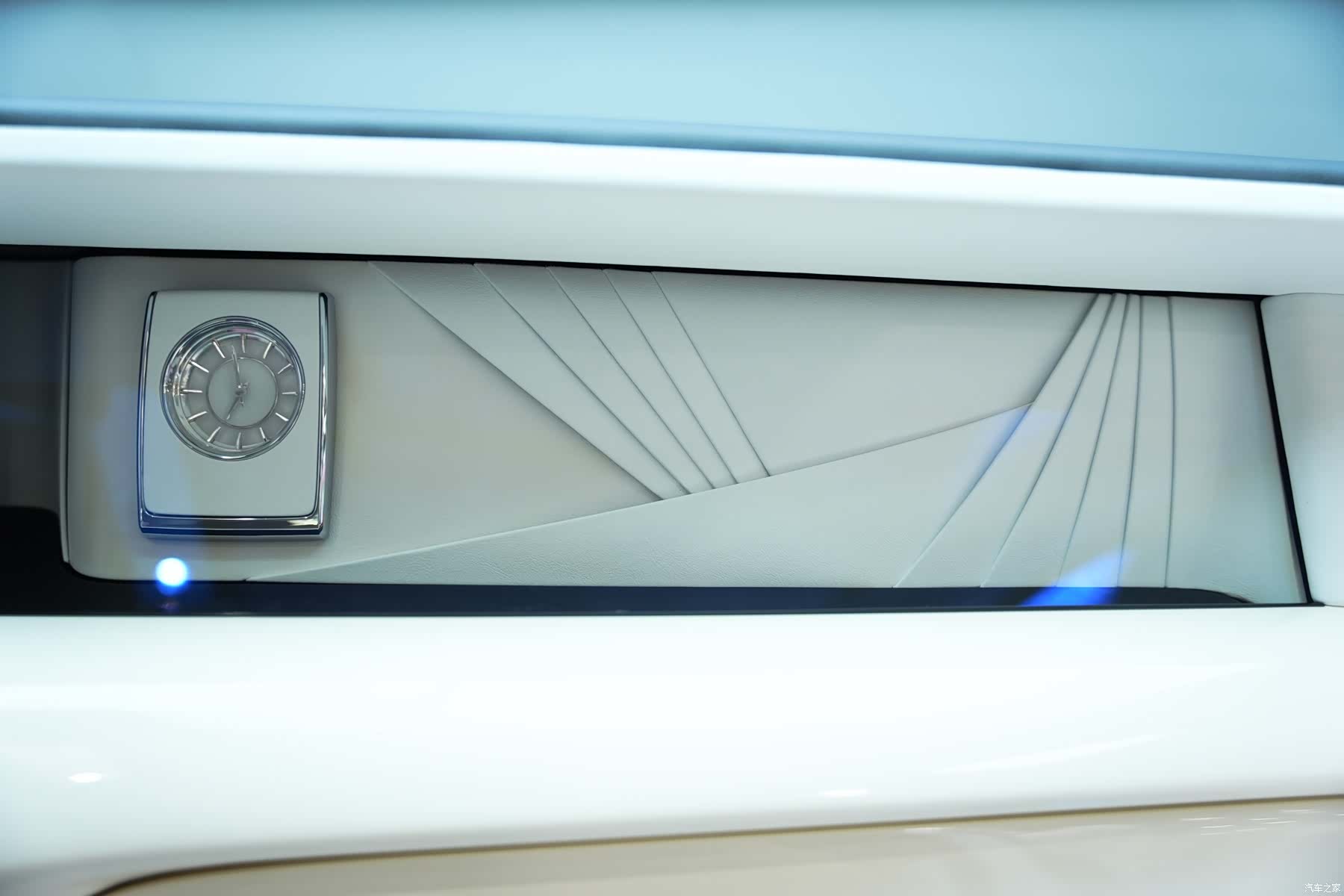 Rolls-Royce Phantom, 2021 15