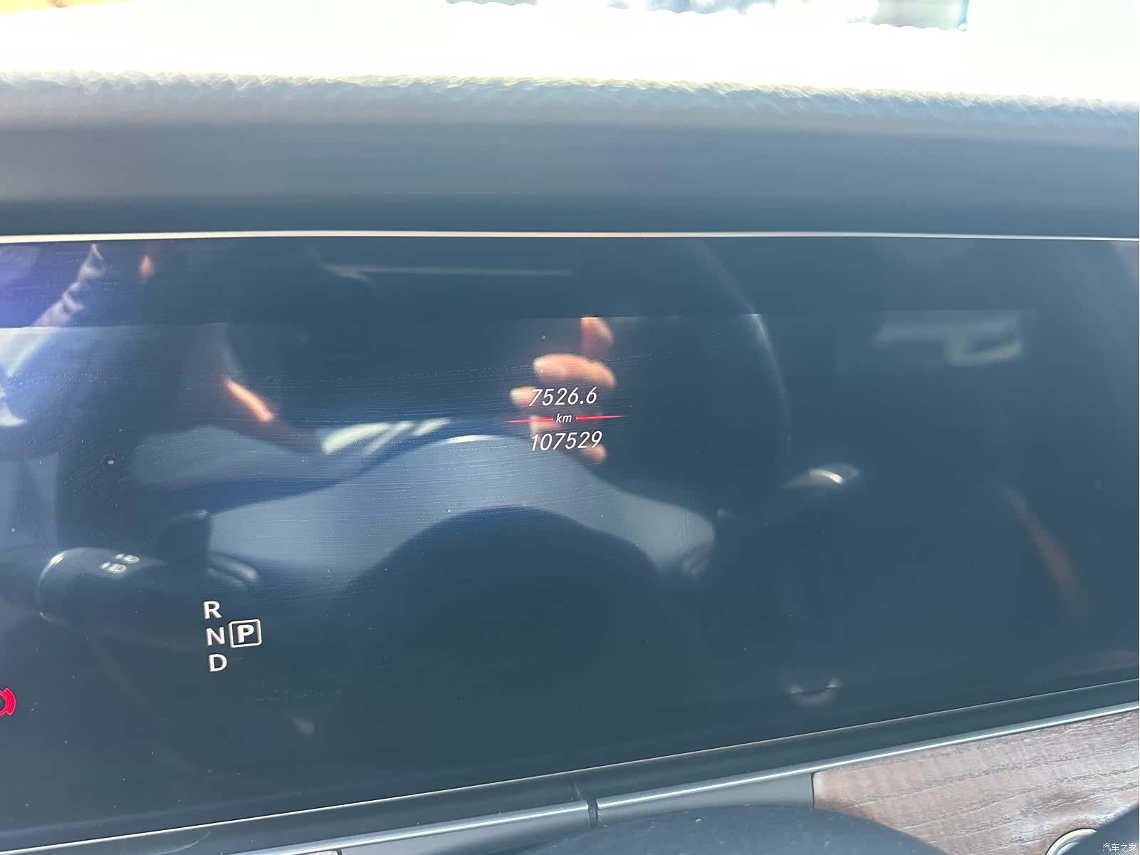 Mercedes-Benz E-Class, 2019 3