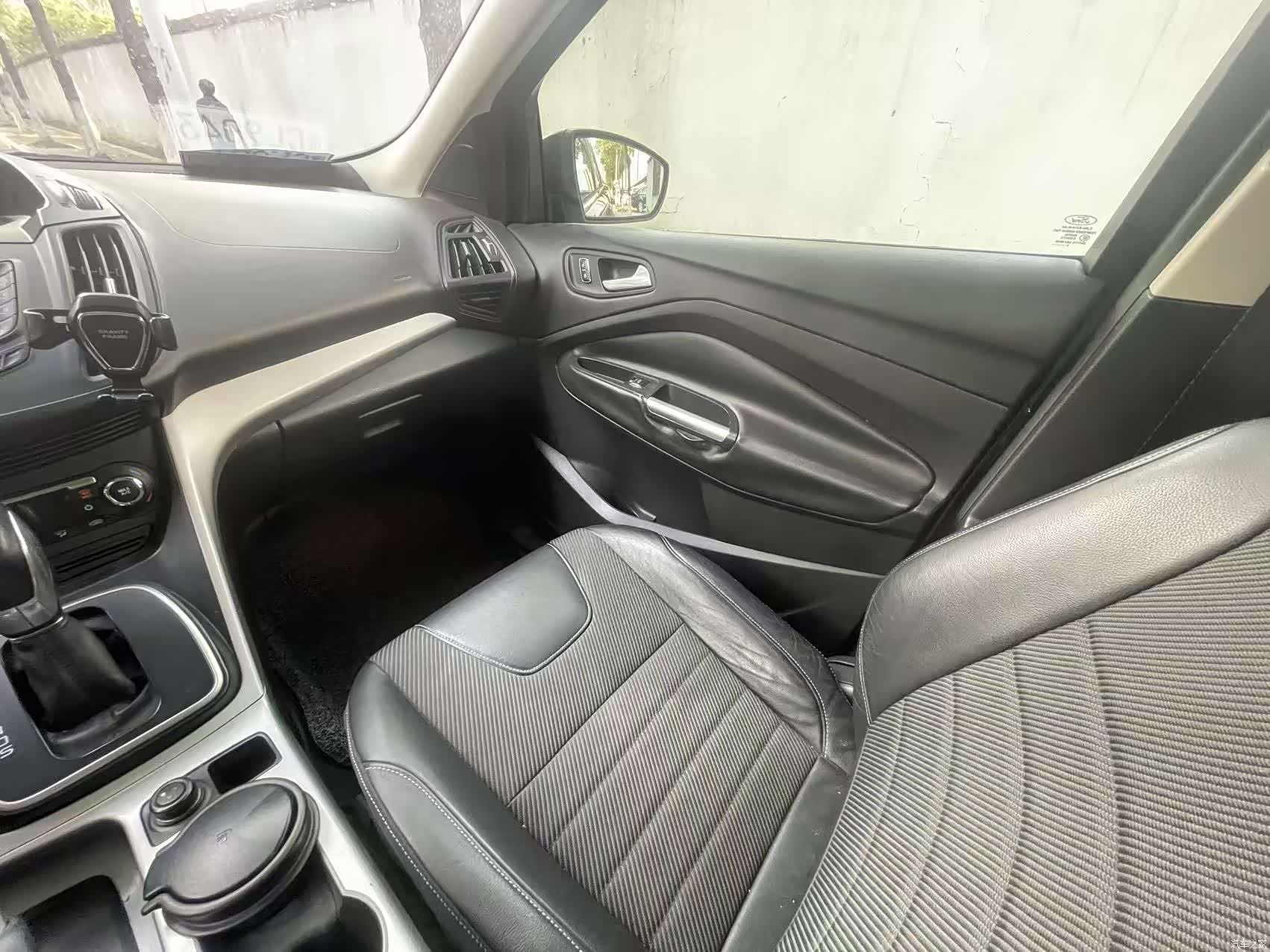 Ford Kuga, 2013 18