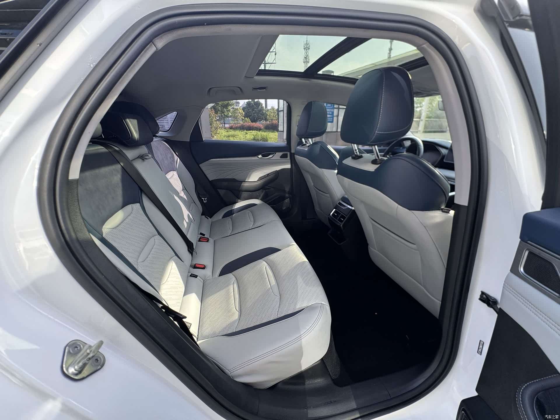 Geely Preface, 2021 11