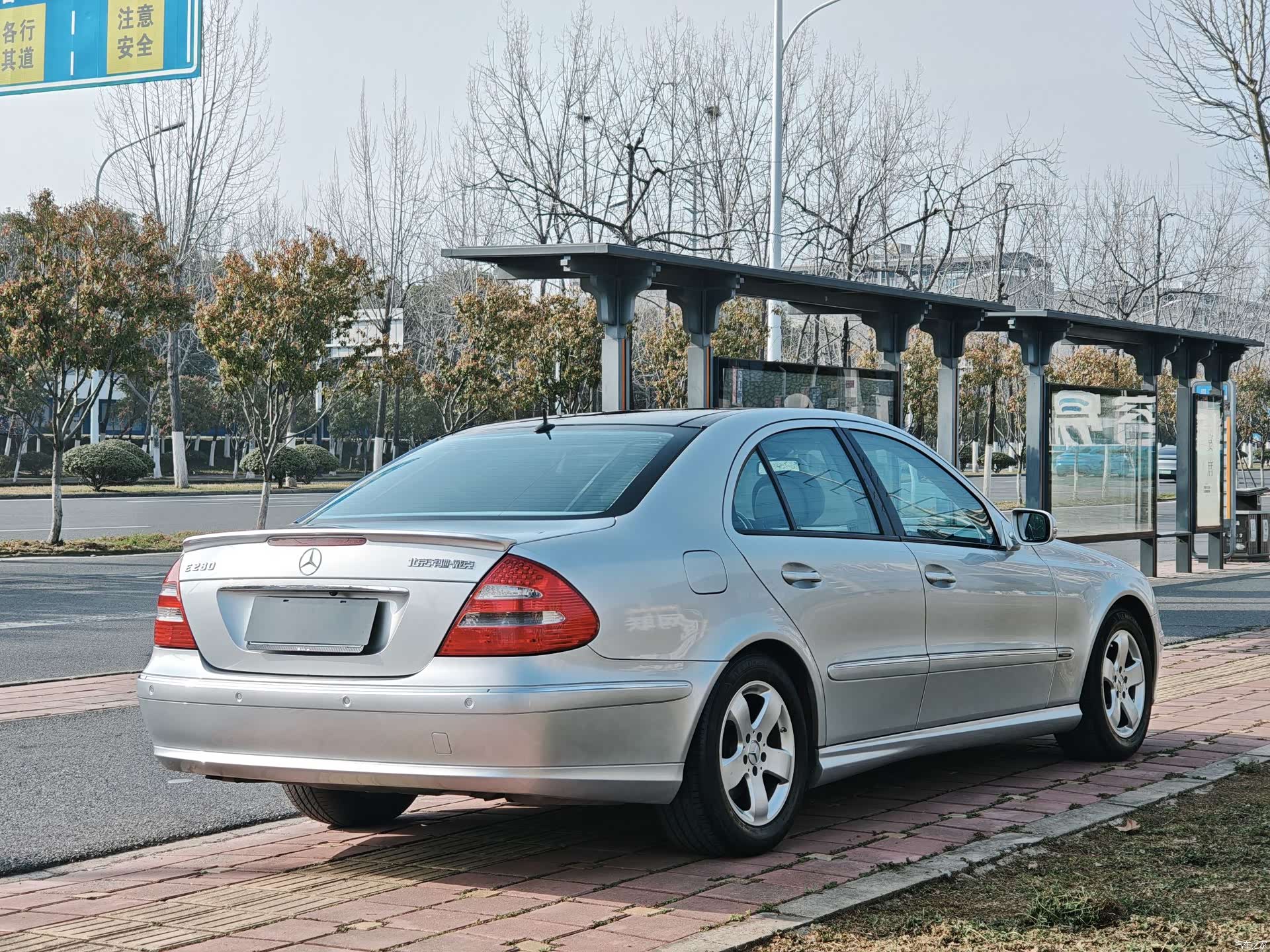 Mercedes-Benz E-Class, 2006 21