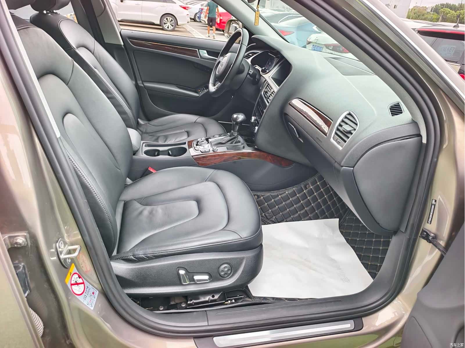 Audi A4L, 2014 15