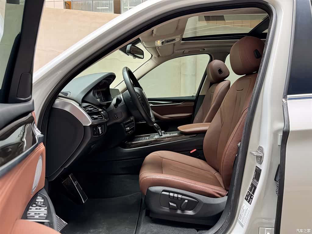 BMW X5, 2016 9
