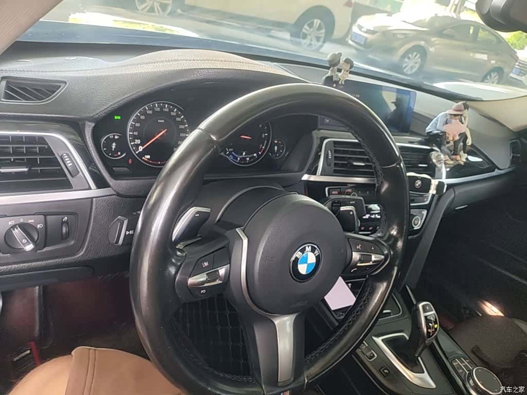 BMW 3 Series, 2018 10