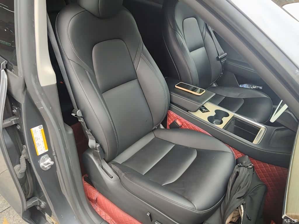 Tesla Model Y, 2022 25