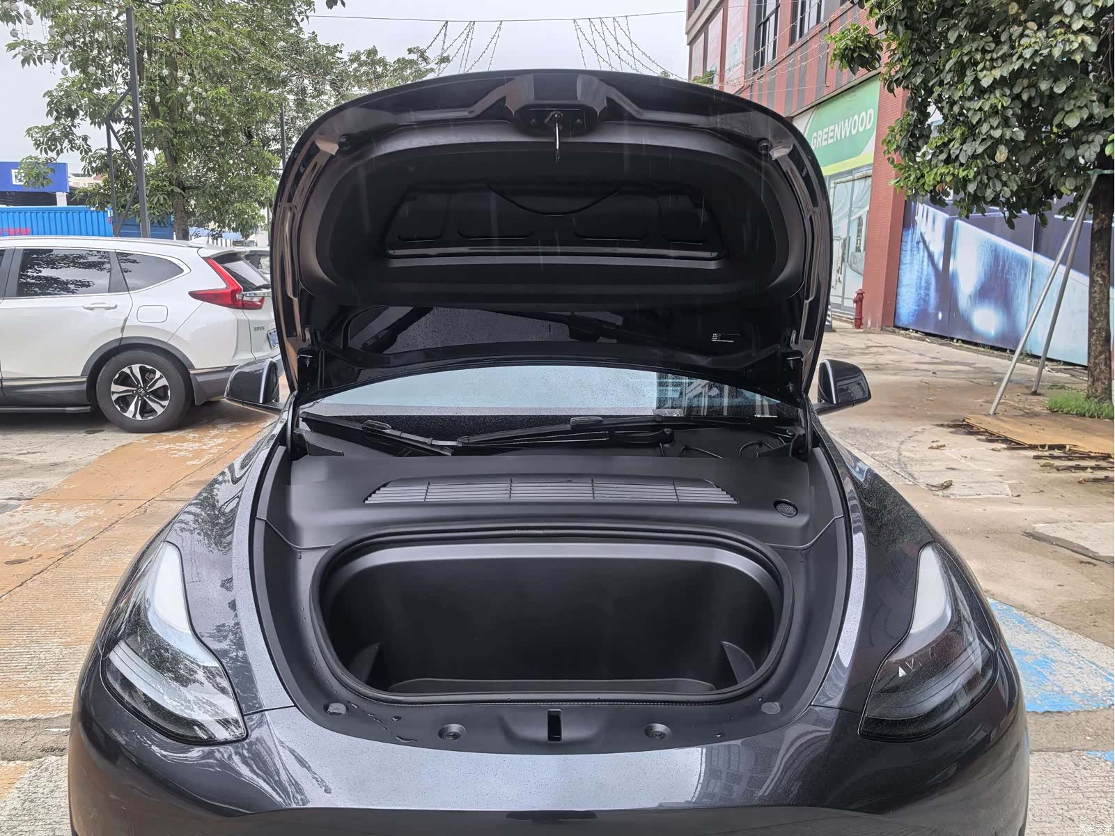 Tesla Model Y, 2024 20
