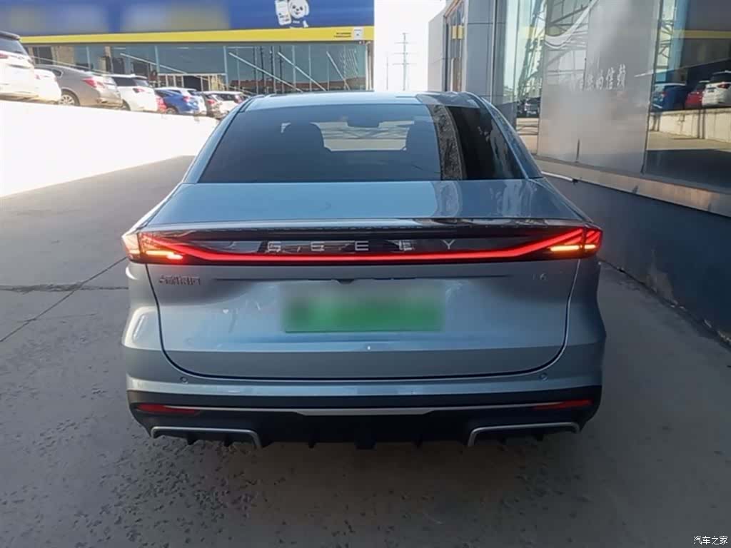 Geely Galaxy L6, 2025 6