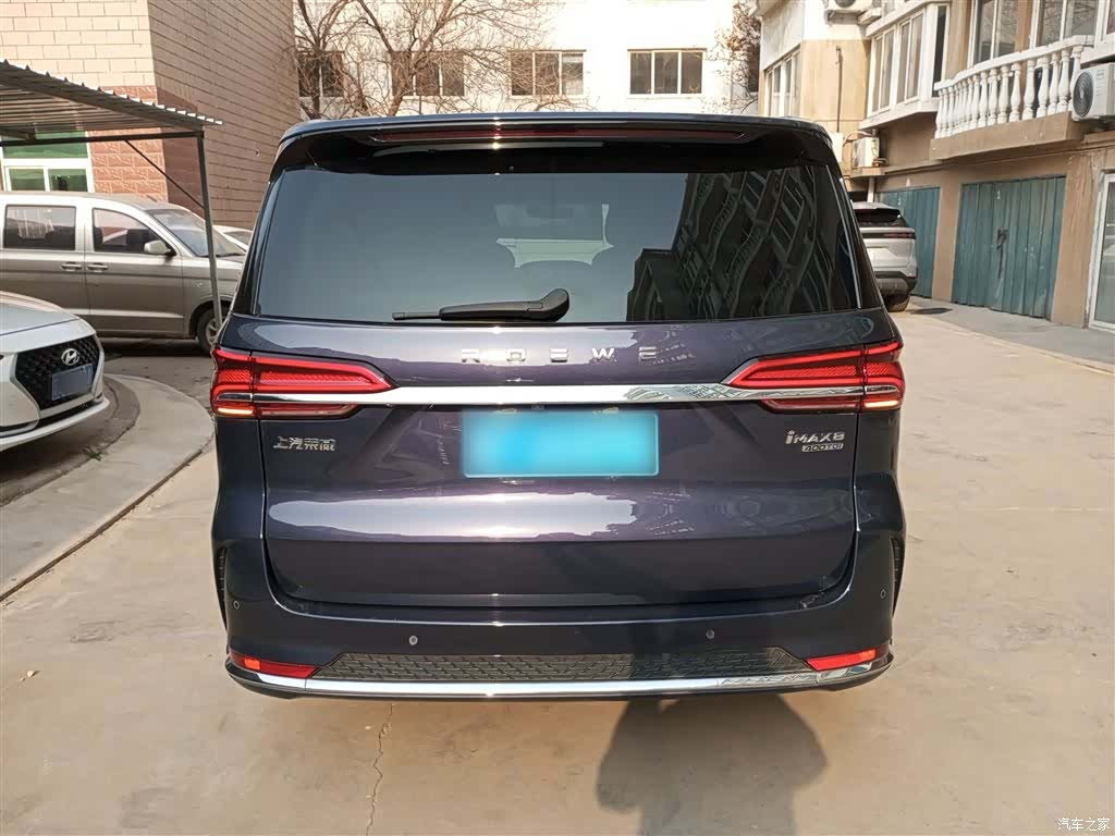 Roewe iMAX8, 2023 4