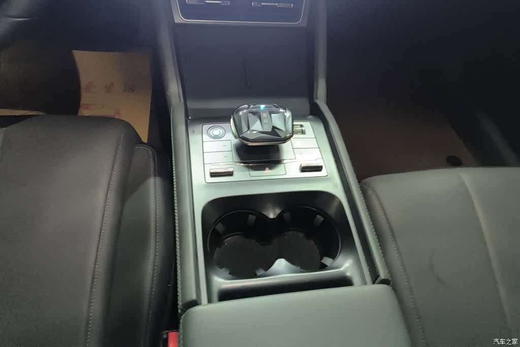 BYD Qin, 2025 16