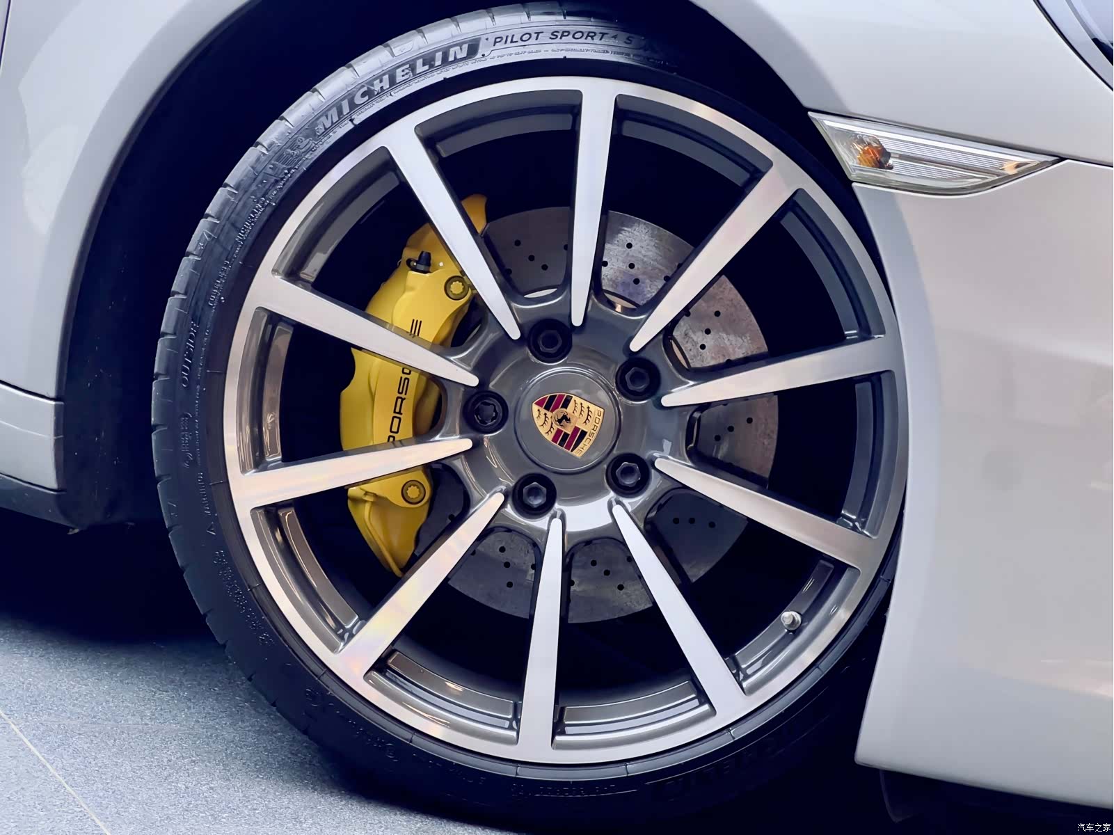 Porsche 911, 2013 9