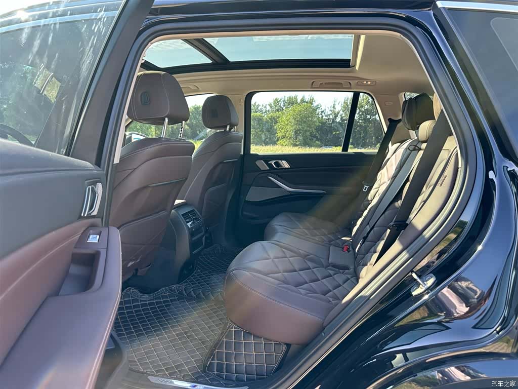 BMW X5, 2023 10