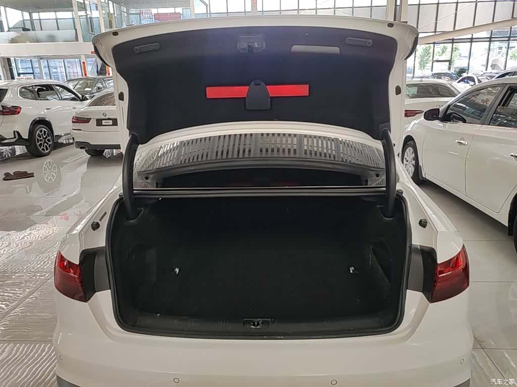 Audi A4L, 2021 19