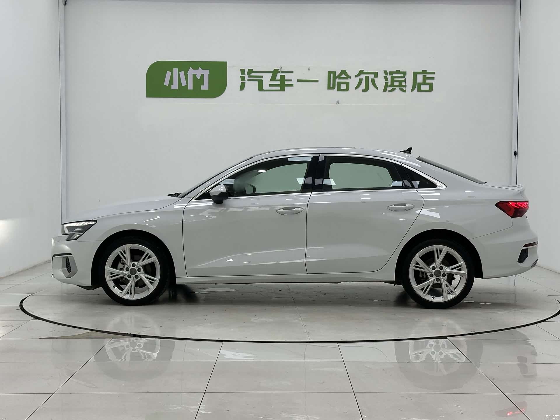 Audi A3, 2022 все фото