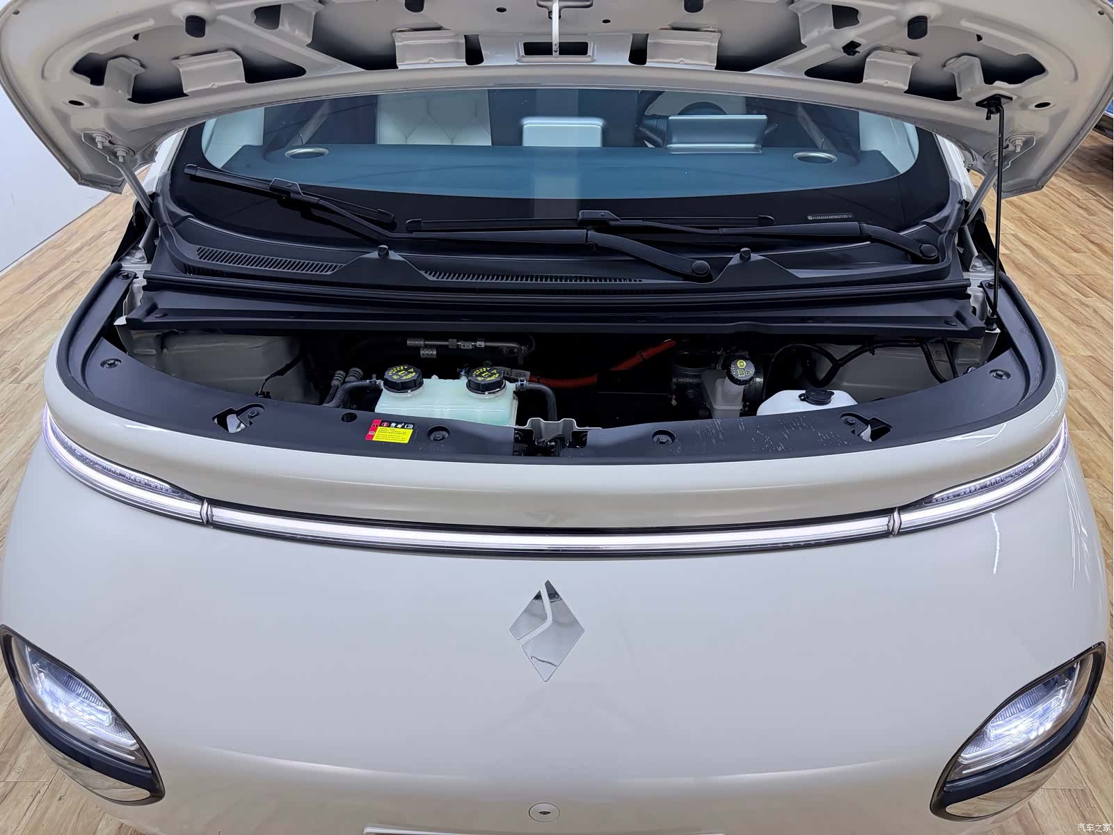 Wuling 460, 2023 27