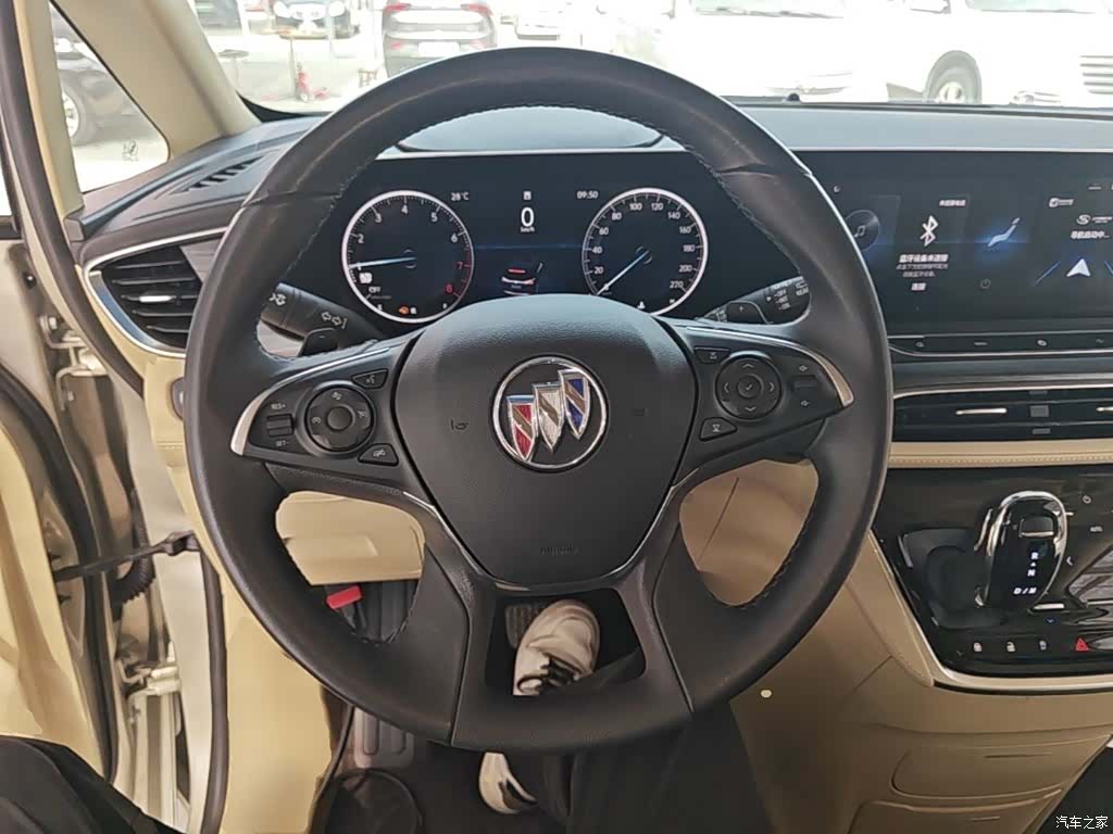 Buick GL8, 2023 11