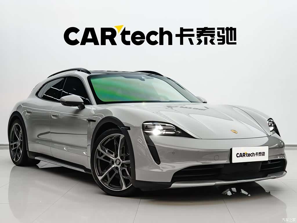 Porsche Taycan, 2023 2