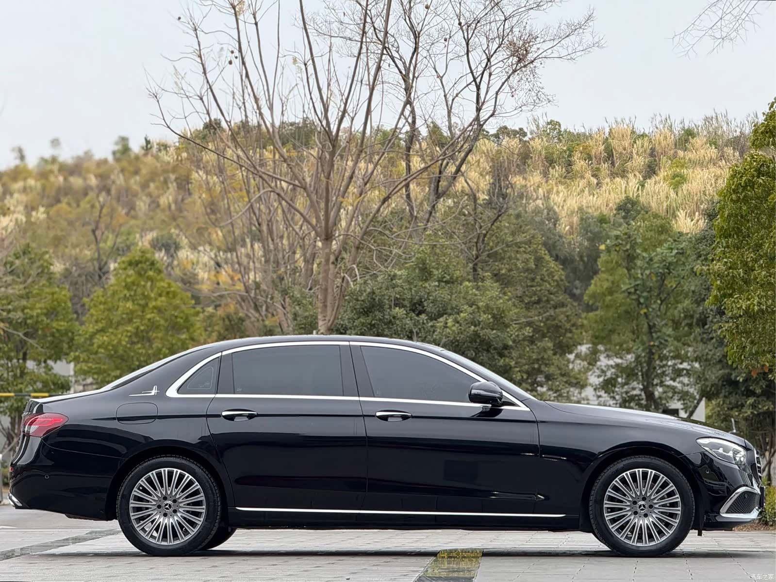 Mercedes-Benz E-Class, 2022 6