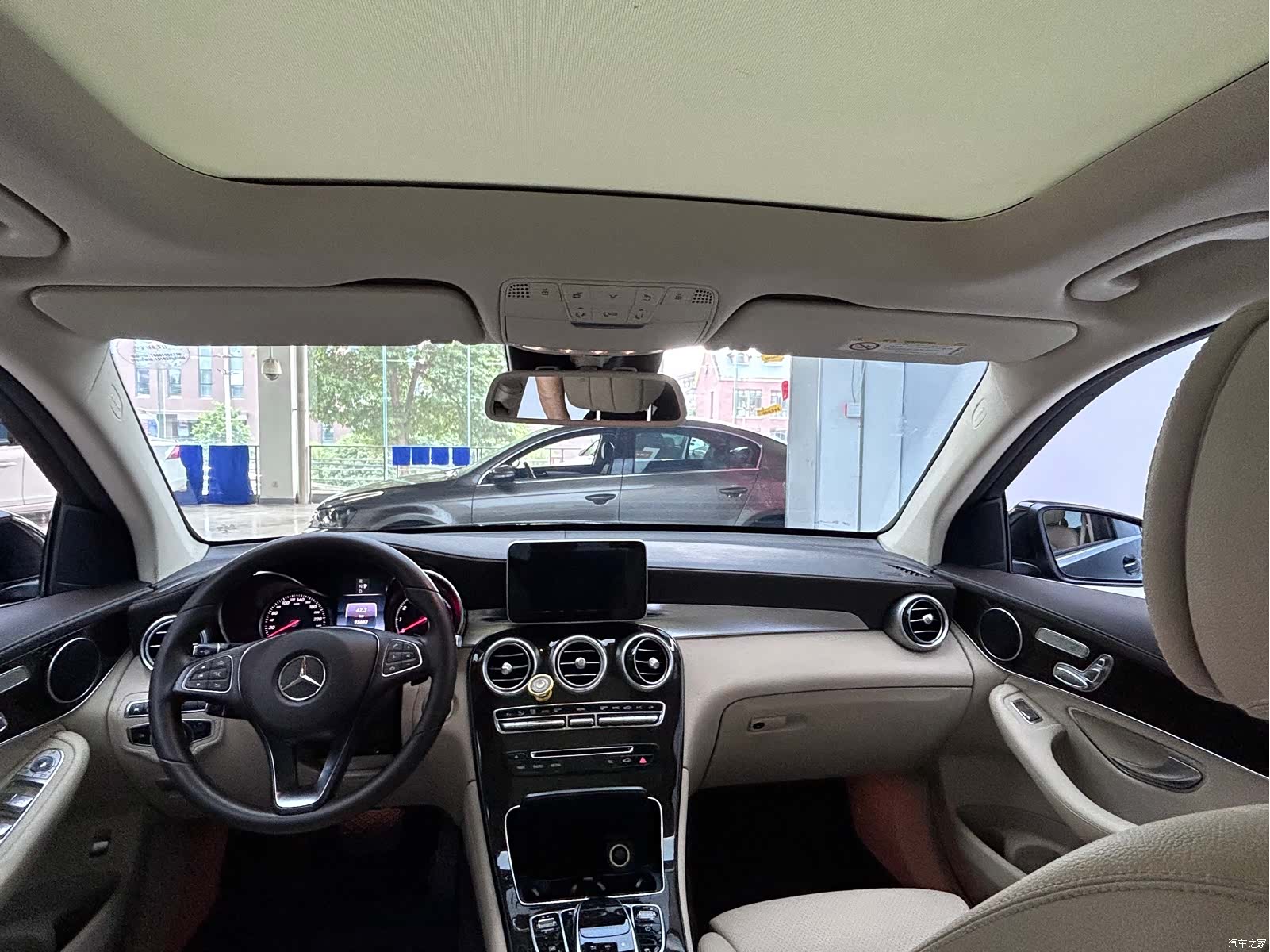 Mercedes-Benz GLC, 2018 20