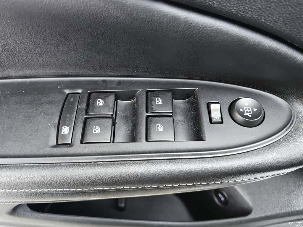 Buick Verano, 2018 9
