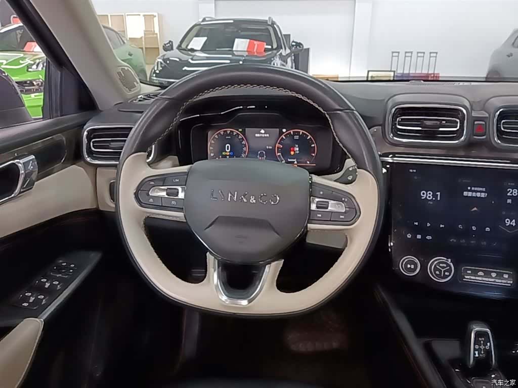 Lynk & Co 02, 2022 11