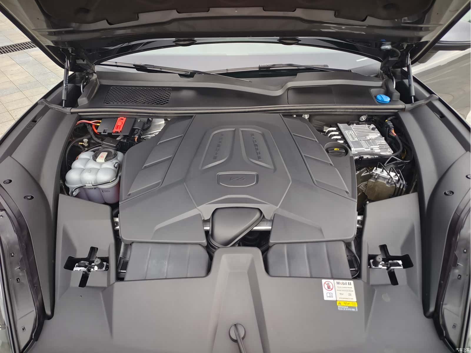 Porsche Cayenne, 2024 13