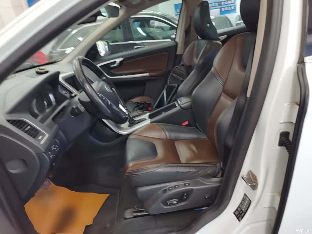 Volvo XC60, 2017 15